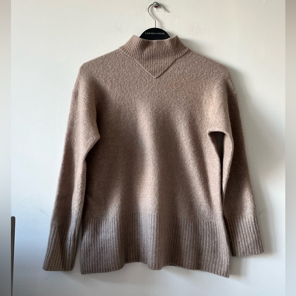 Everlane Wool-Yak Blended Pullover Sweater - Picture 8 of 15